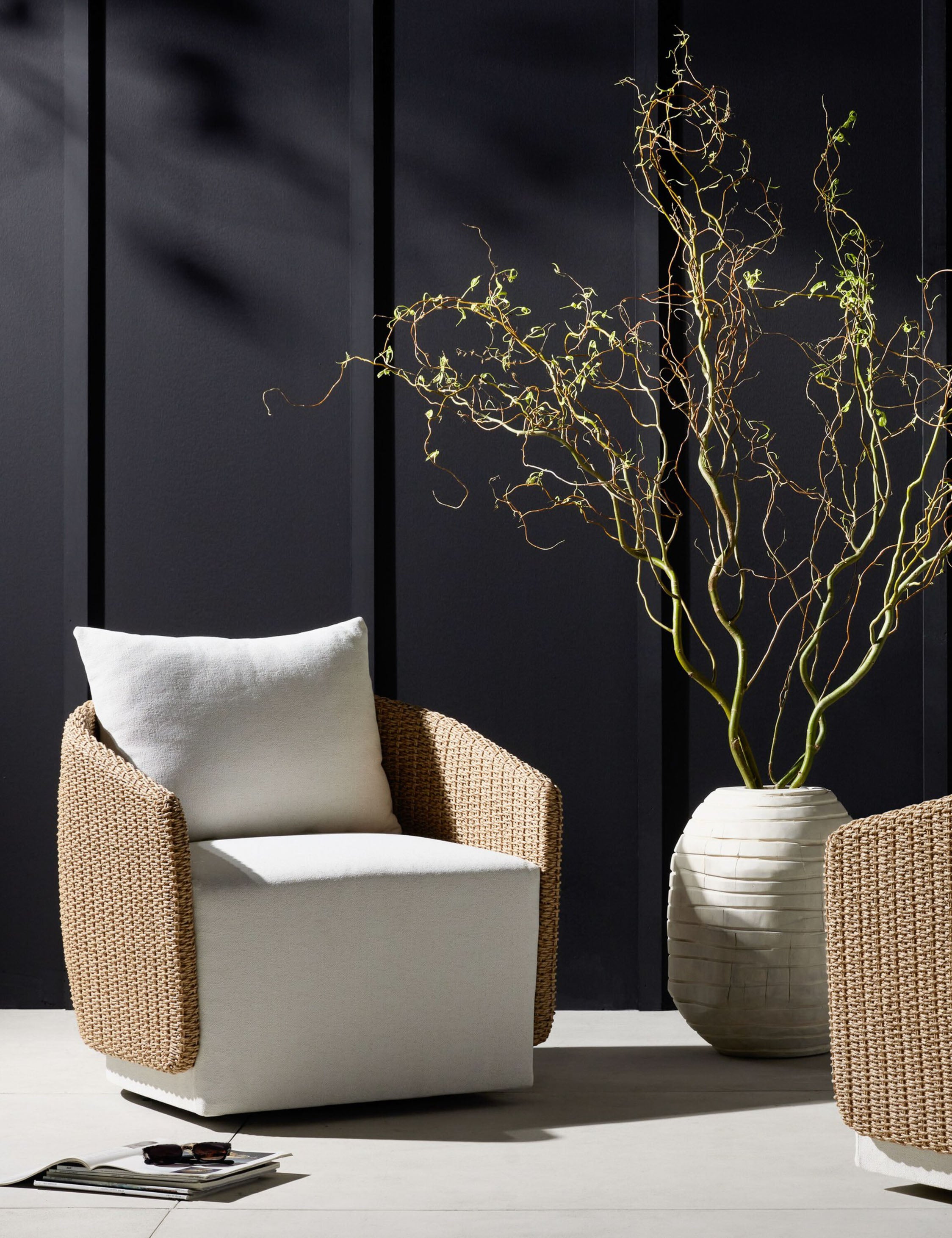 Tennille Indoor / Outdoor Swivel Chair : White