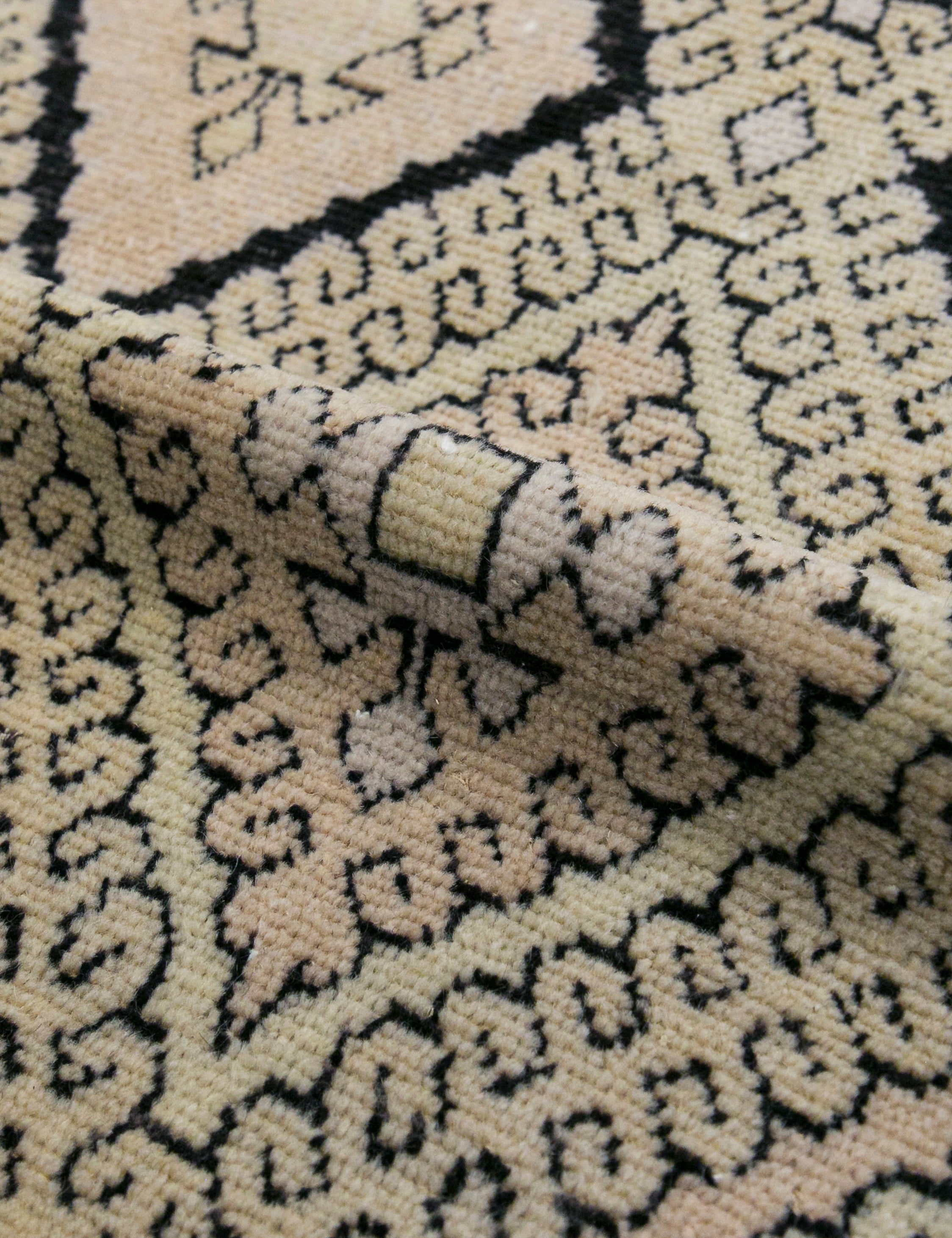 Vintage Turkish Hand-Knotted Wool Rug No. 456, 4'5