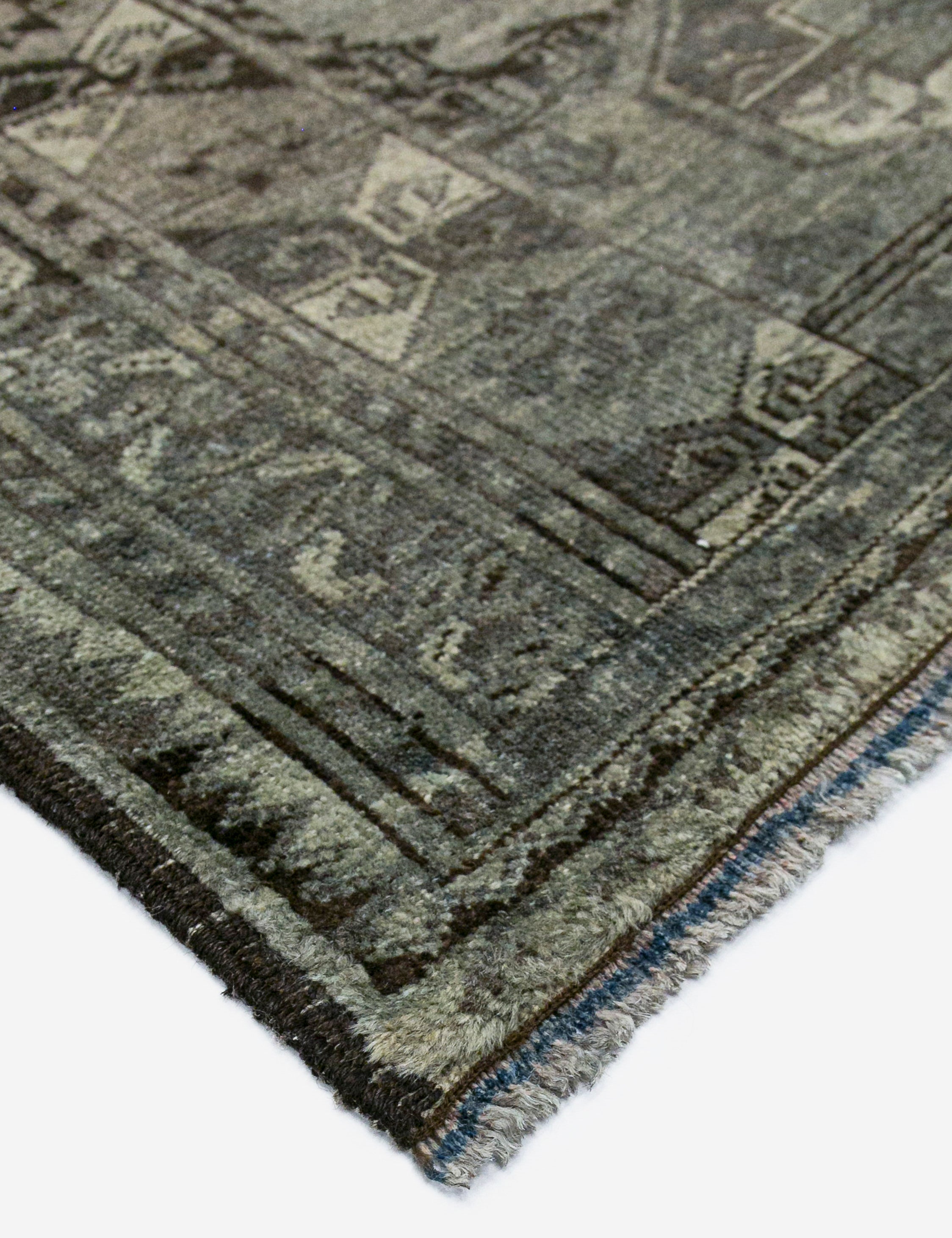 Vintage Turkish Hand-Knotted Wool Rug No. 460, 4'6