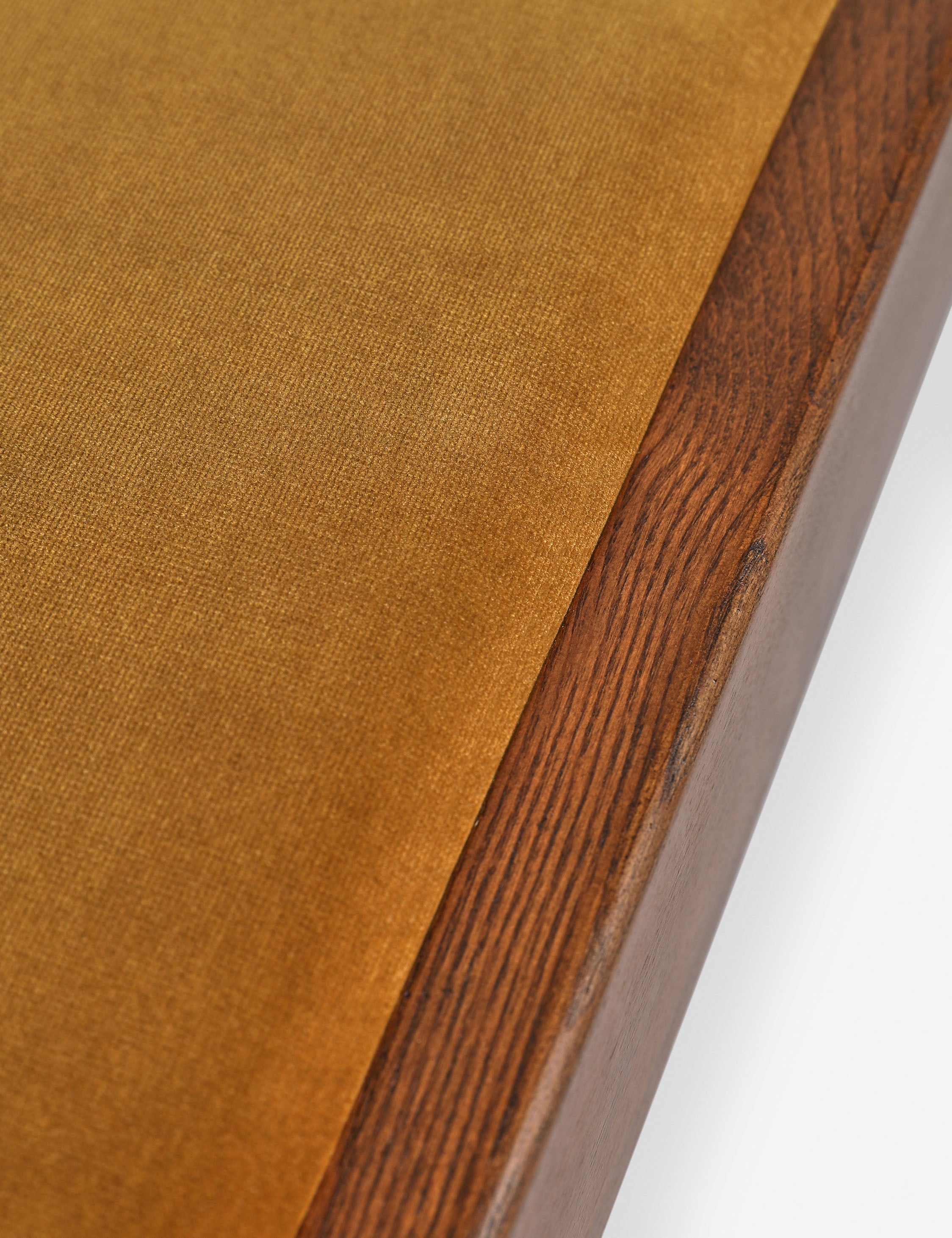 Close up of the Ceiba mixed-material sculptural accent bench by Carly Cushnie.