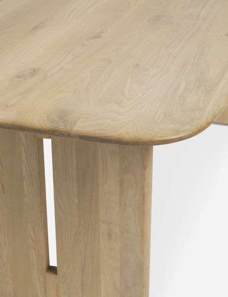 Henrik Dining Table