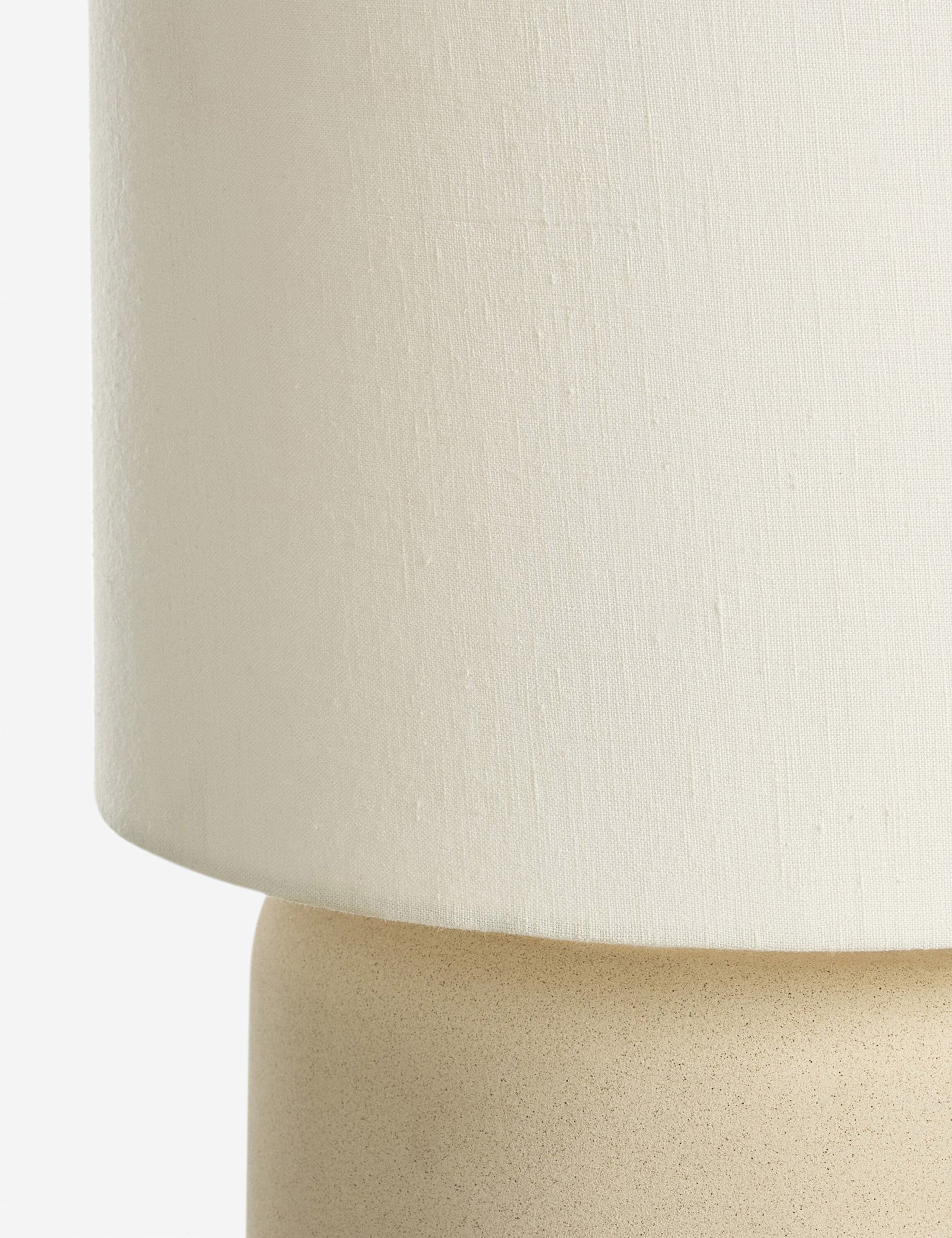 Close up of the Elkin tone-on-tone design ceramic table lamp