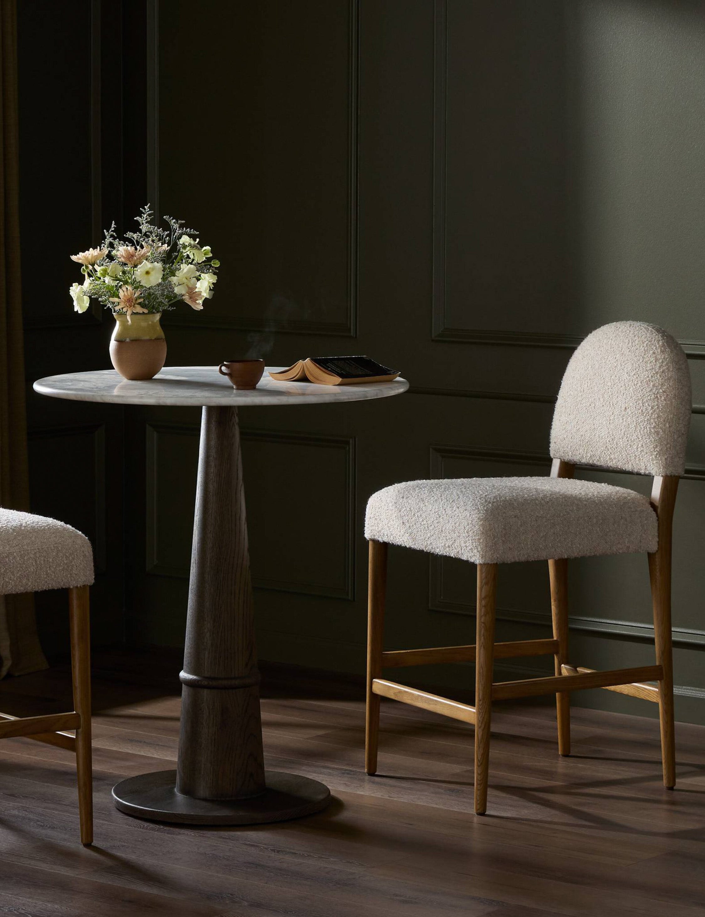 Metcalf Bar and Counter Stool : Ivory Performance Boucle / Bar