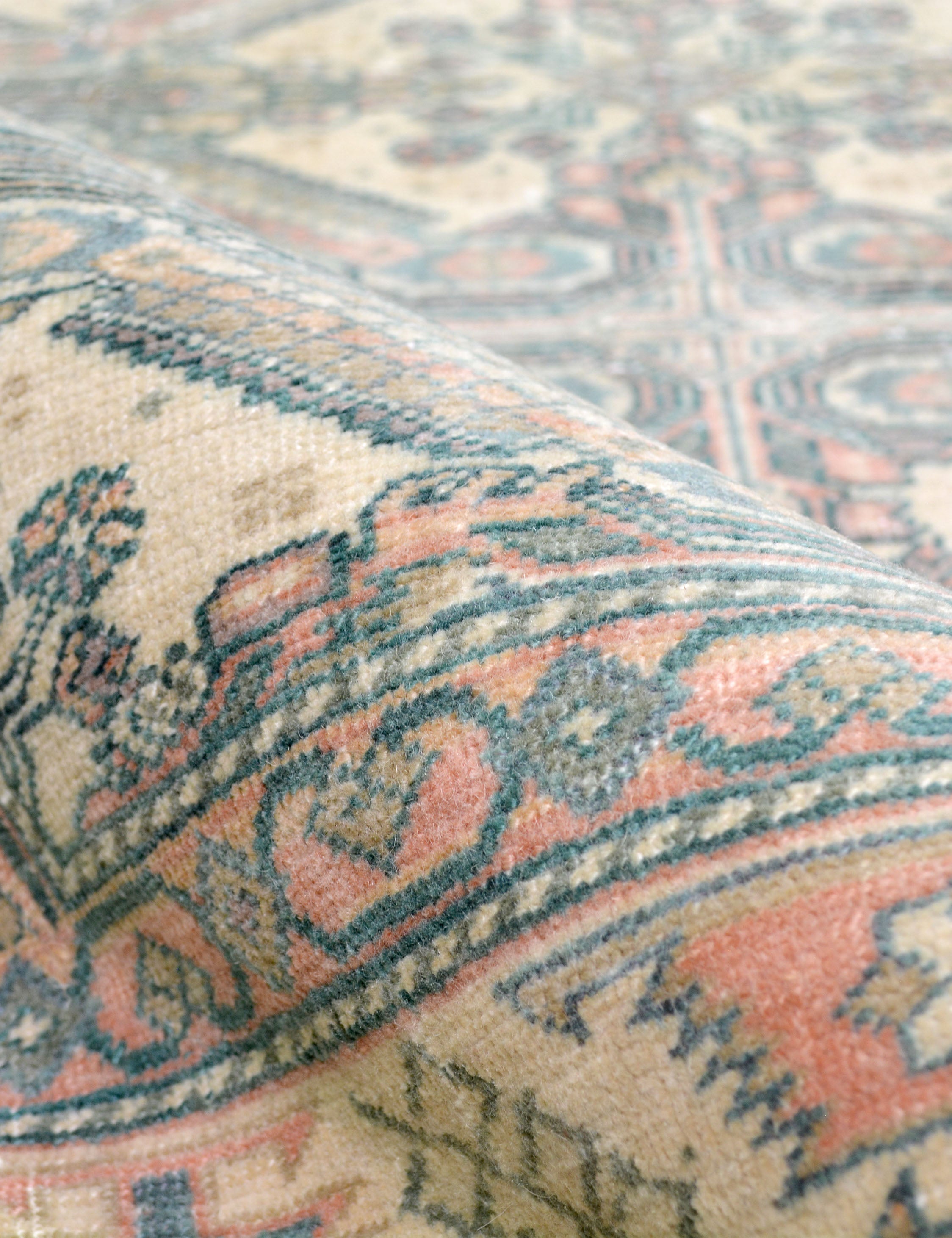 Vintage Turkish Hand-Knotted Wool Rug No. 422, 4'4