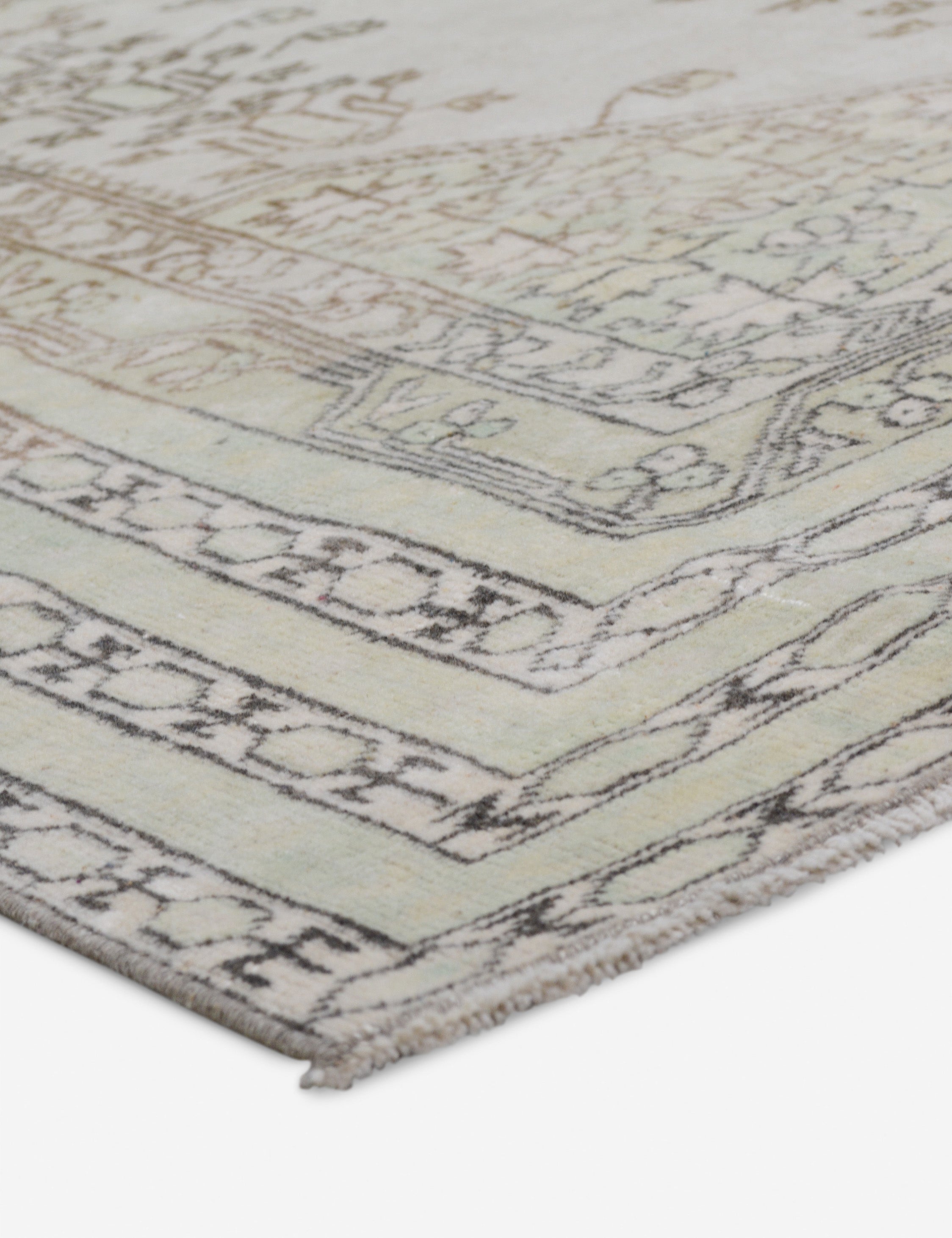 Vintage Turkish Hand-Knotted Wool Rug No. 421, 4'8
