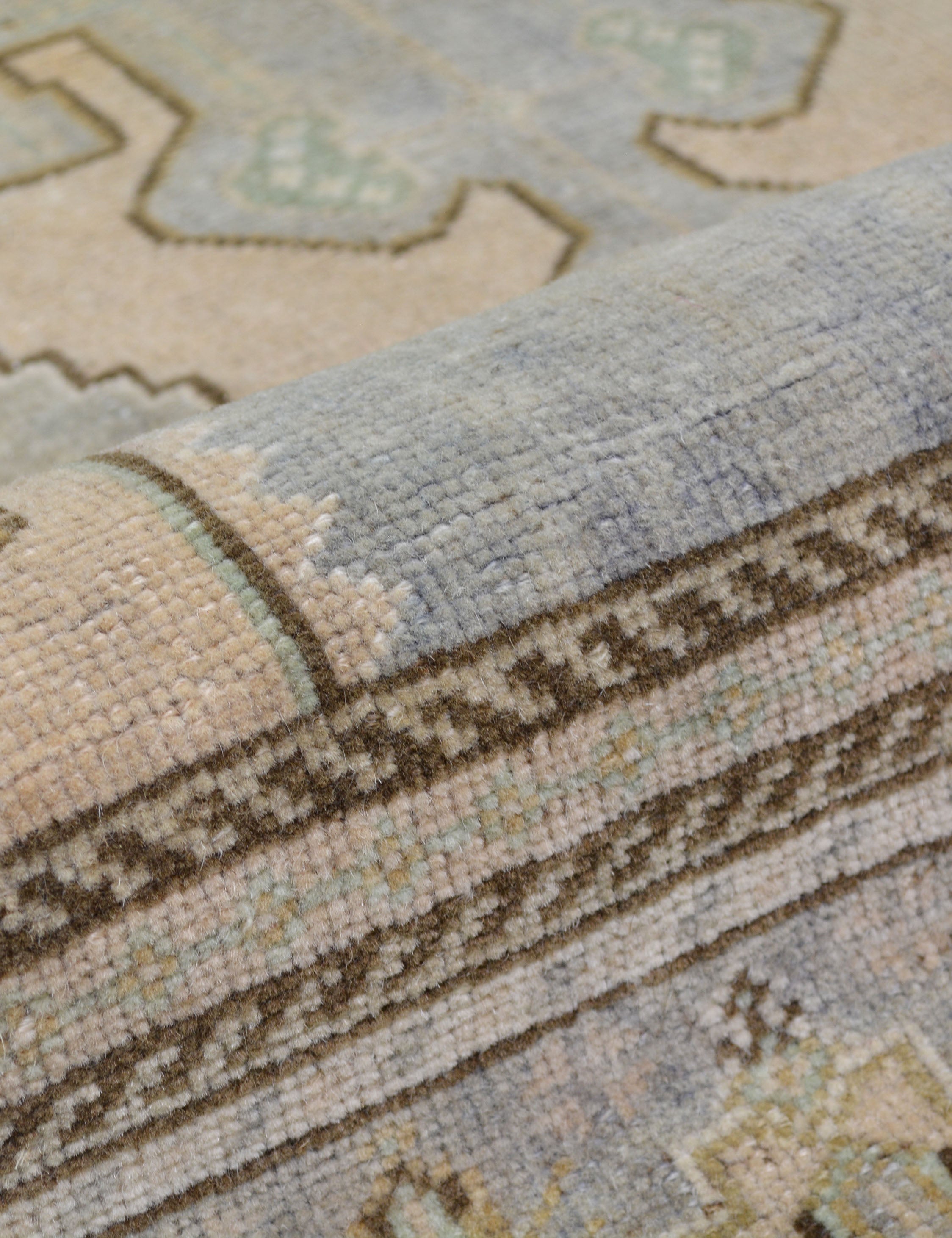 Vintage Turkish Hand-Knotted Wool Runner Rug No. 270, 3'2