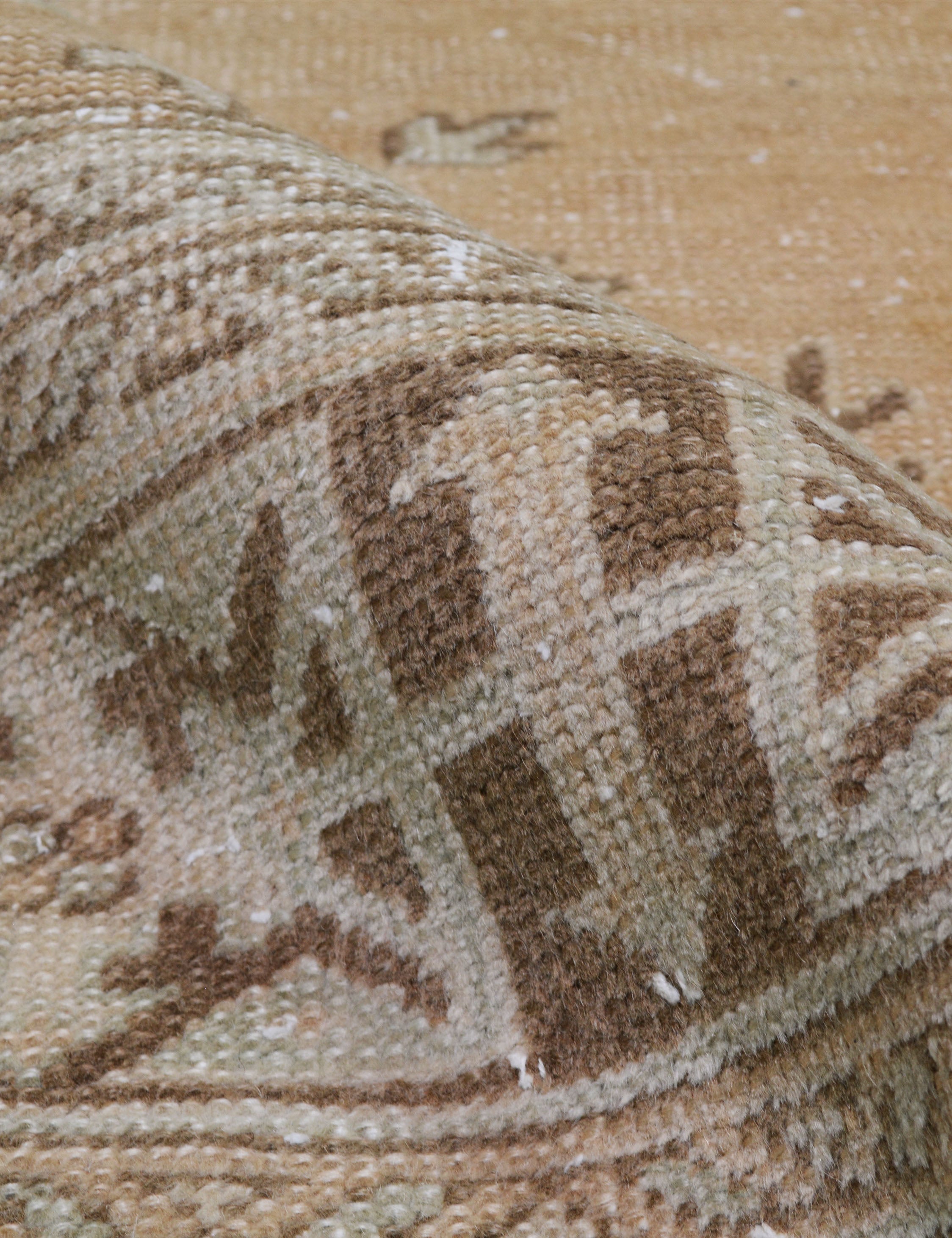 Vintage Turkish Hand-Knotted Wool Rug No. 418, 6'5