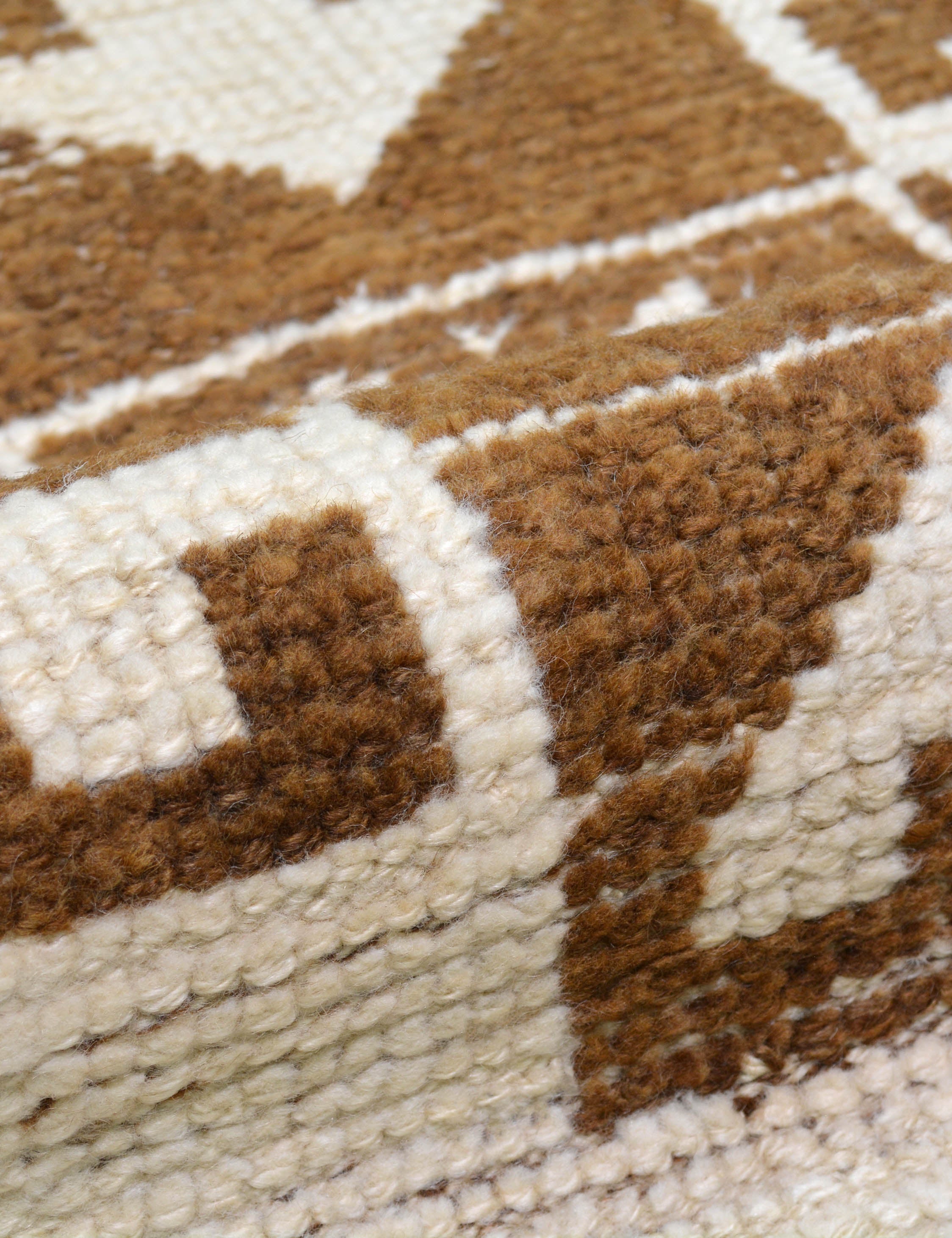 Vintage Turkish Hand-Knotted Wool Runner Rug No. 250, 2'8
