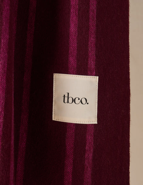 #color::wine-stripe