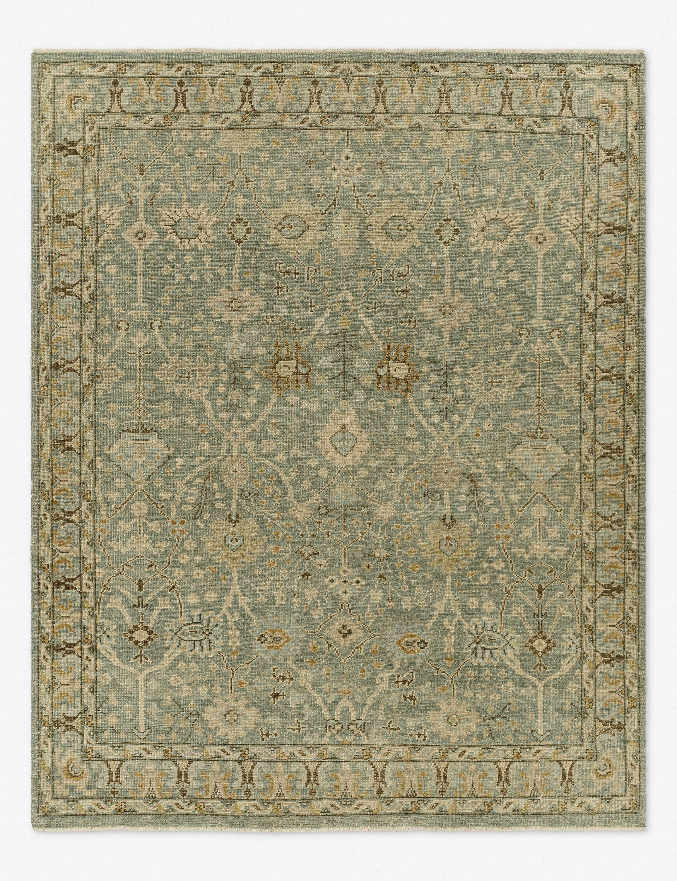 Quintero traditional motif hand-knotted wool rug