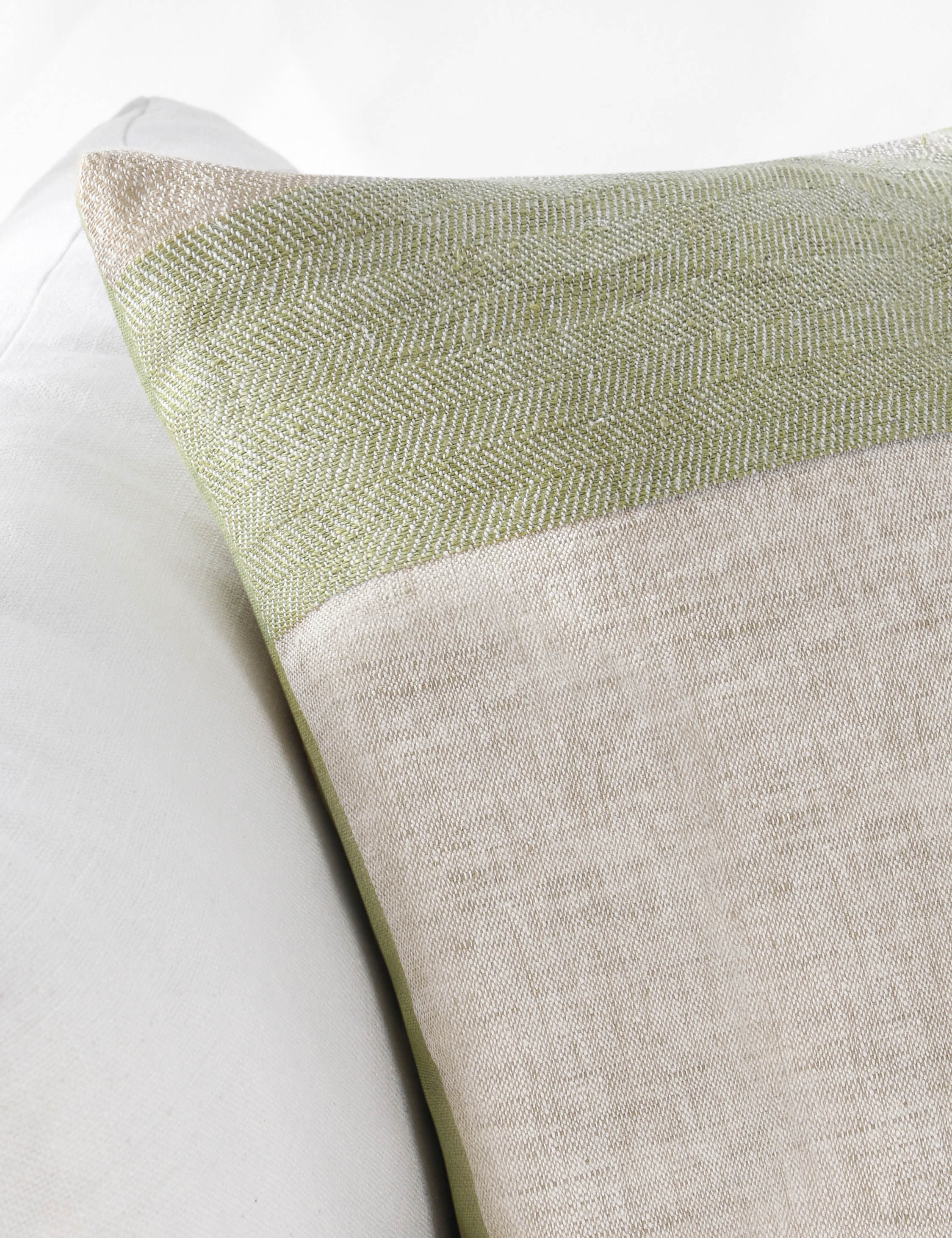 Tamara Linen Pillow